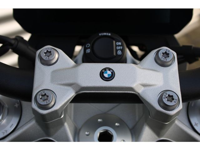 bmw - f-900-r