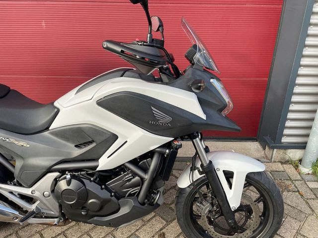 honda - nc-750-x-abs