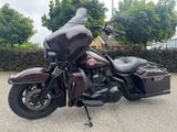 HARLEY-DAVIDSON FLHXU STREET GLIDE ULTRA