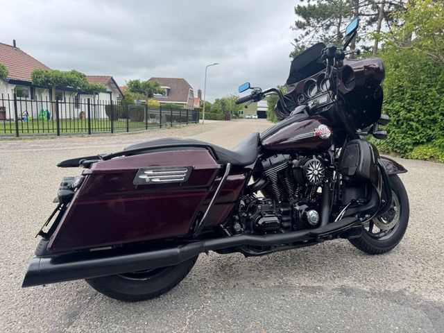 harley-davidson - flhxu-street-glide-ultra