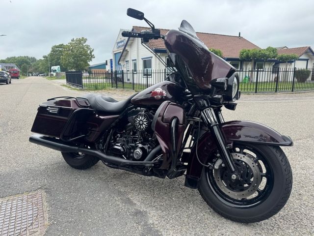 harley-davidson - flhxu-street-glide-ultra