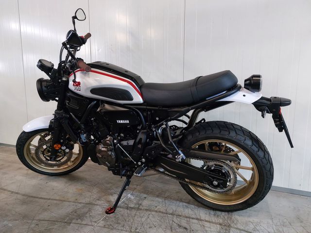 yamaha - xsr-700-xtribute