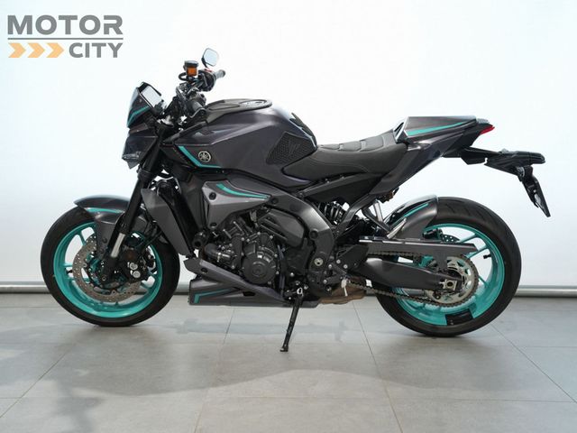 yamaha - mt-09-y-amt