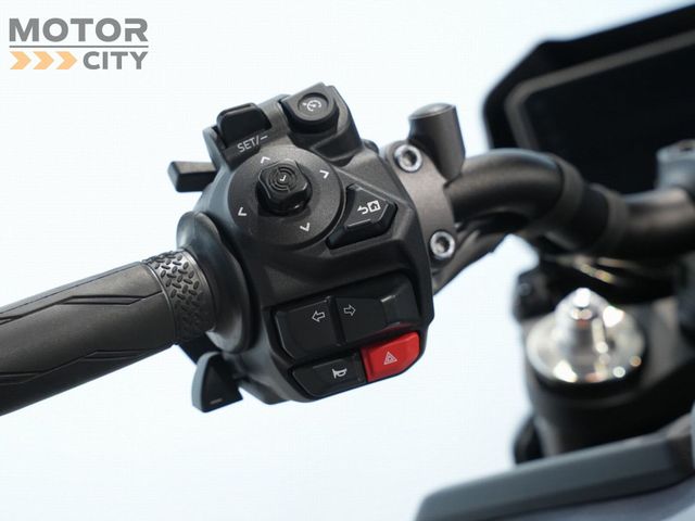 yamaha - mt-09-y-amt
