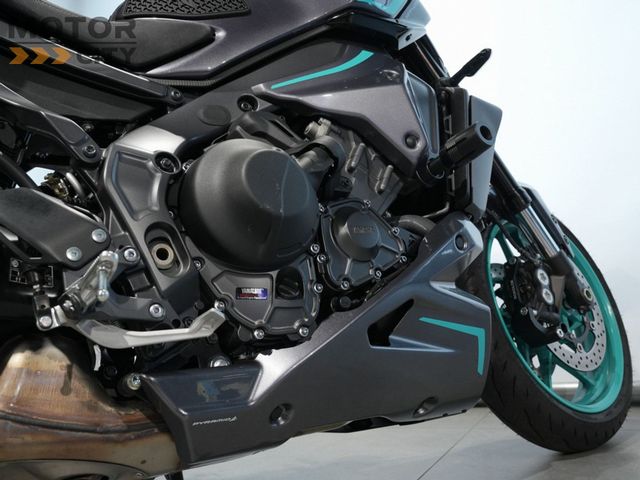 yamaha - mt-09-y-amt