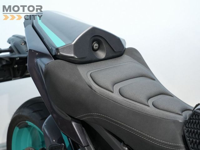 yamaha - mt-09-y-amt