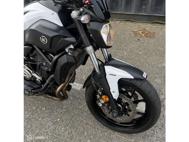 yamaha - mt-07-abs