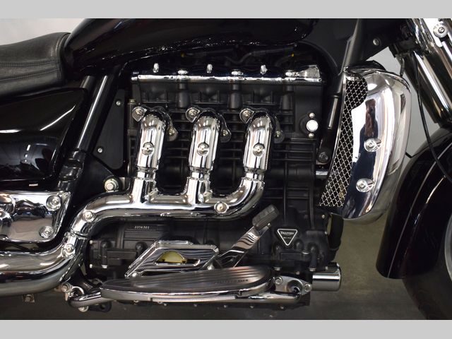 triumph - rocket-iii-touring
