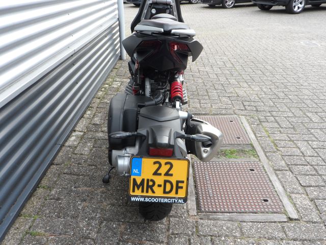 italjet - dragstar-200-limited-edition