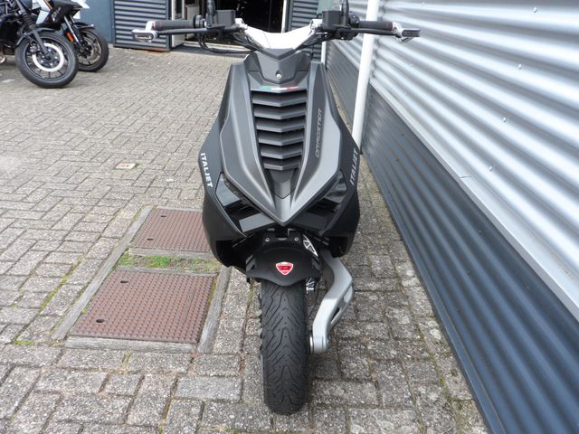 italjet - dragstar-200-limited-edition