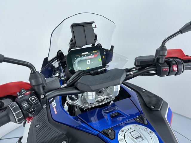 bmw - r-1300-gs-adventure