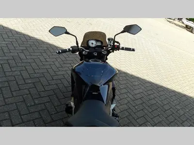 KAWASAKI Z1000 – foto 4
