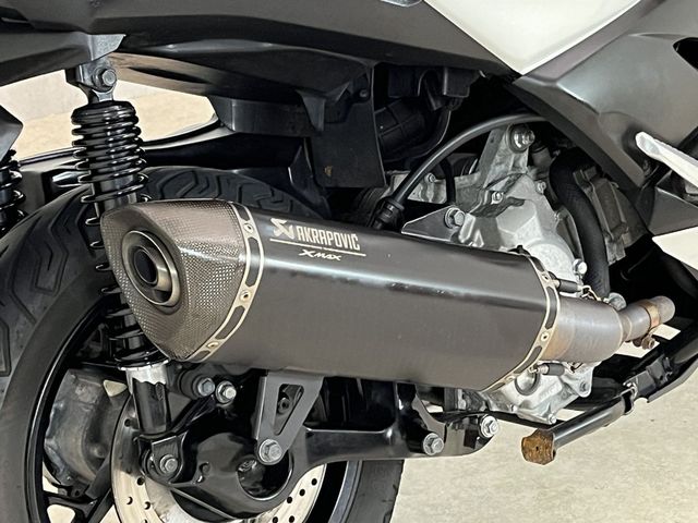 yamaha - x-max-300-abs