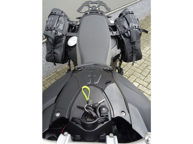 bmw - f-800-gs