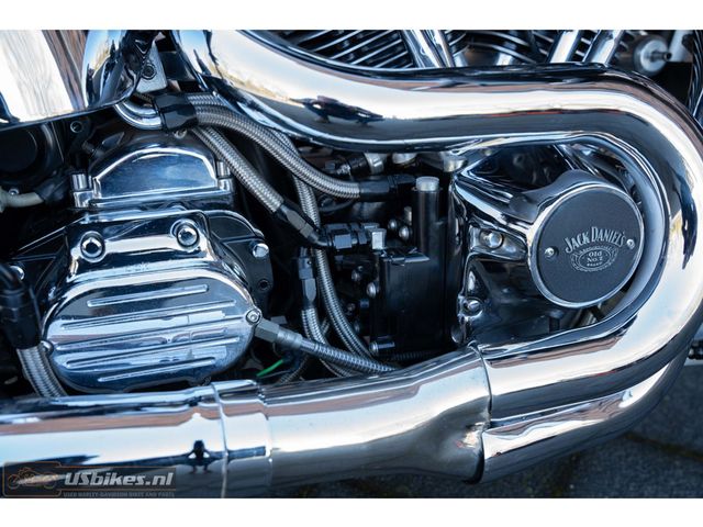 harley-davidson - softail-custom