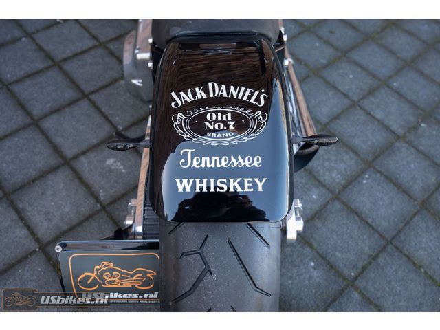 harley-davidson - softail-custom