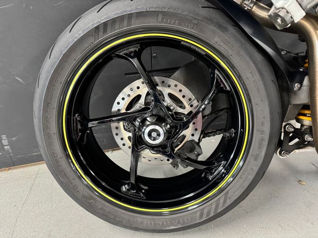 triumph - speed-triple-rs