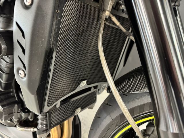 triumph - speed-triple-rs