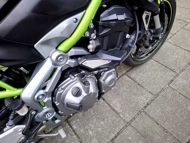 kawasaki - z900-performance