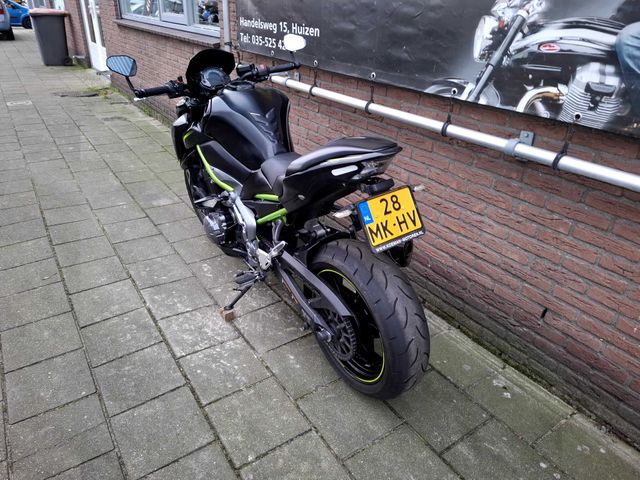 kawasaki - z900-performance