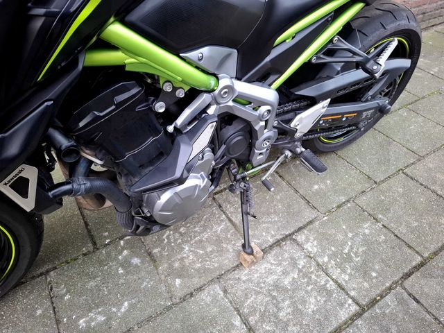 kawasaki - z900-performance