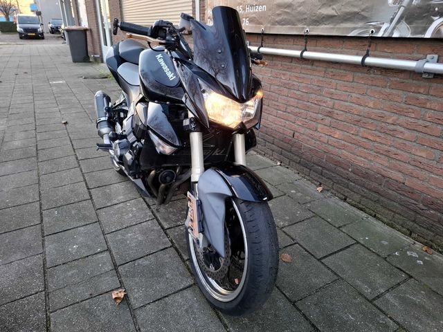 kawasaki - z1000