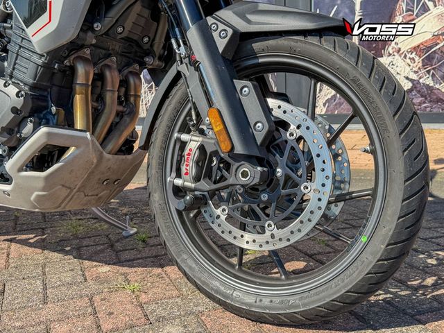 triumph - tiger-1200-alpine-edition