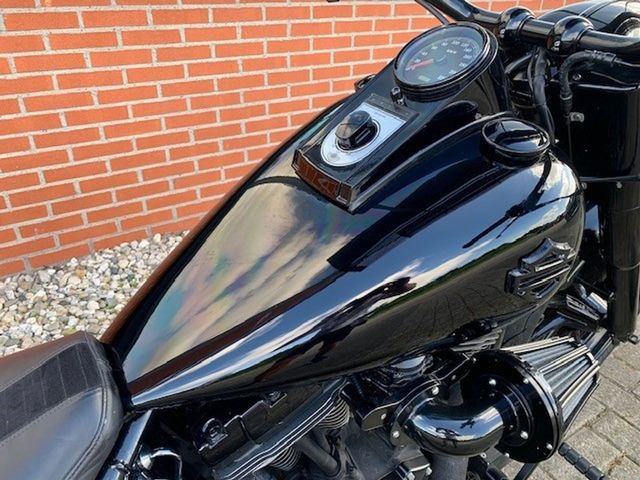 harley-davidson - fat-boy-flstf