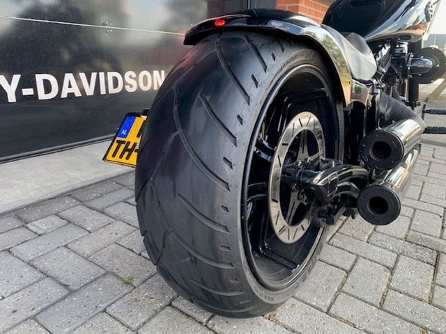 harley-davidson - fat-boy-flstf