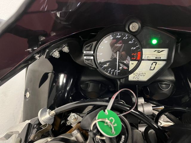 yamaha - yzf-r1