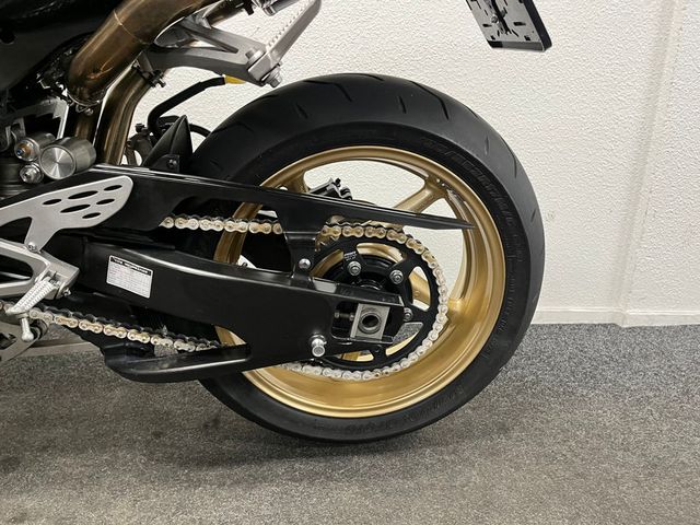 yamaha - yzf-r1