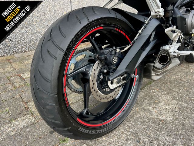 triumph - street-triple