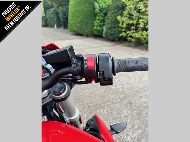 triumph - street-triple