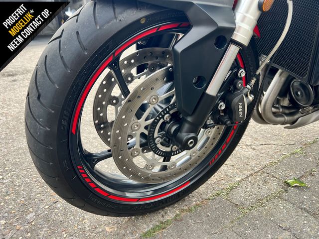triumph - street-triple