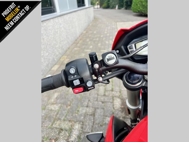 triumph - street-triple