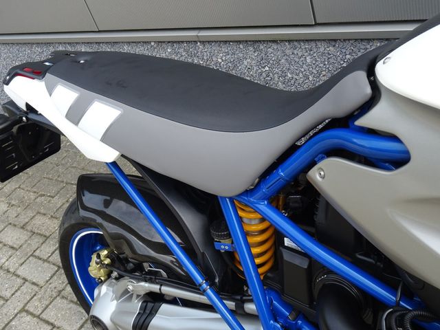 bmw - hp-2-megamoto