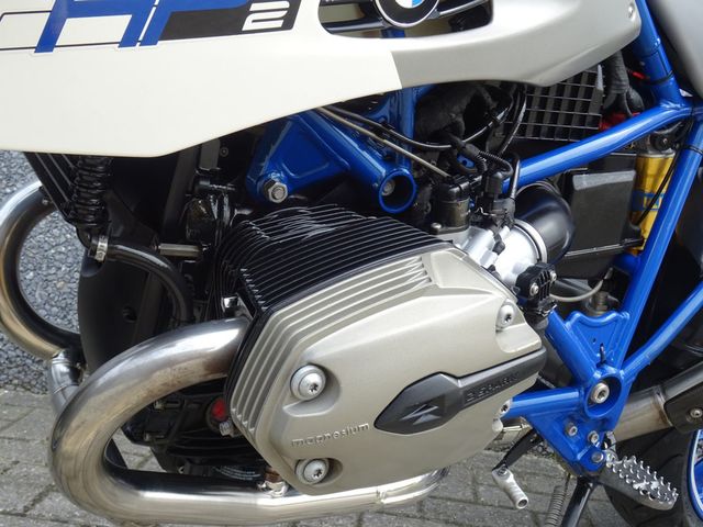 bmw - hp-2-megamoto
