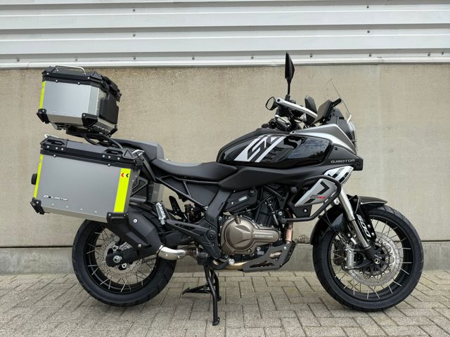 QJMOTOR - srt-600-sx-touring