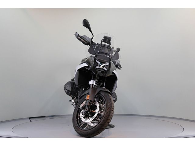 bmw - r-1300-gs