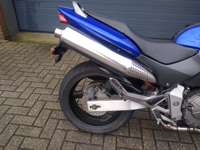 honda - cb-600-f-hornet