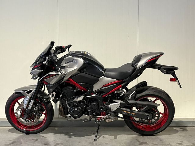 kawasaki - z900-performance