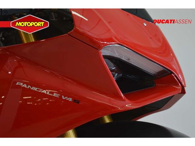 ducati - panigale-v4-s