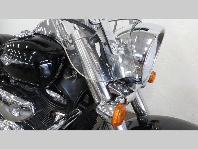 suzuki - c-800-intruder