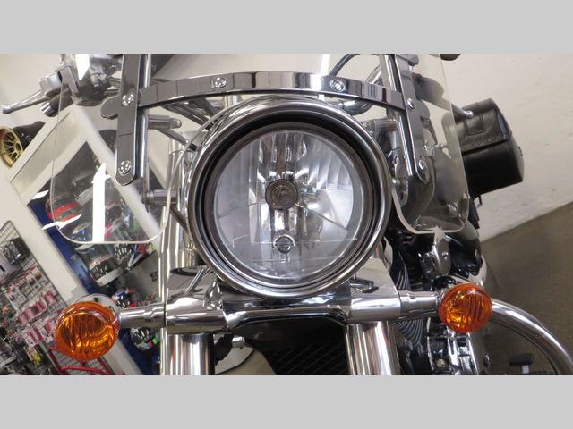 suzuki - c-800-intruder
