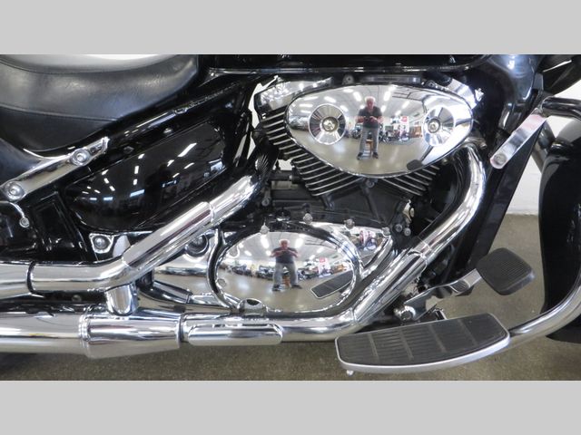 suzuki - c-800-intruder
