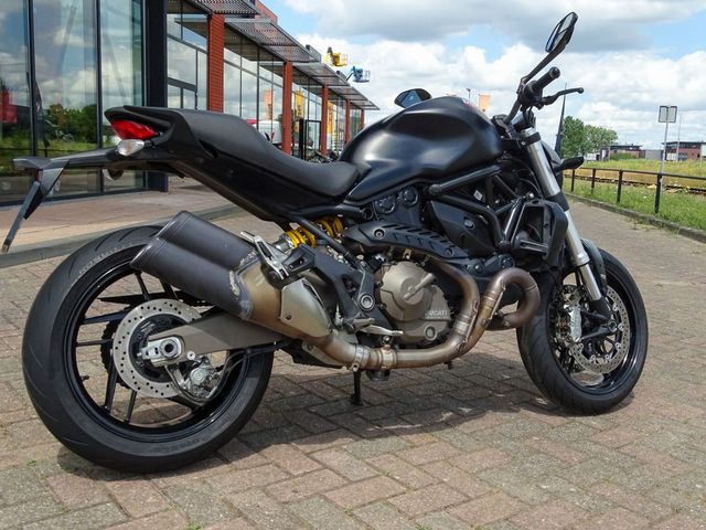 ducati - monster-821