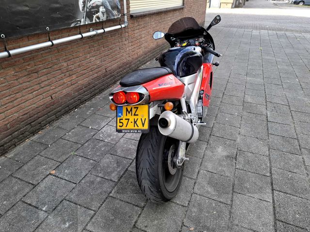 aprilia - rsv-mille