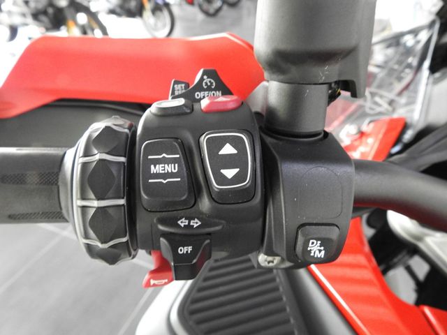 bmw - r-1300-gs-adventure
