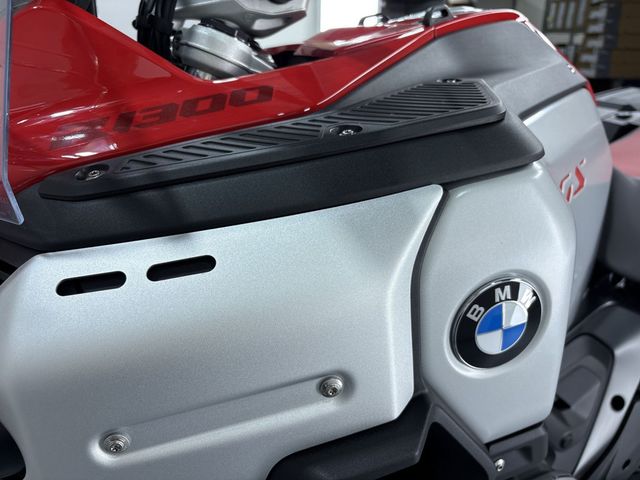 bmw - r-1300-gs-adventure