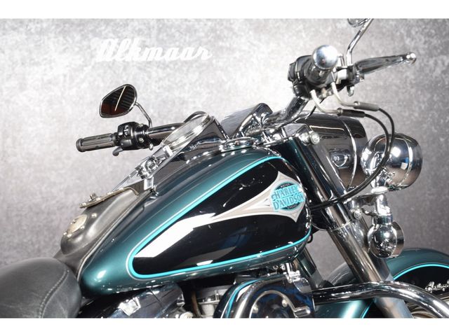 harley-davidson - heritage-softail-classic-flstc